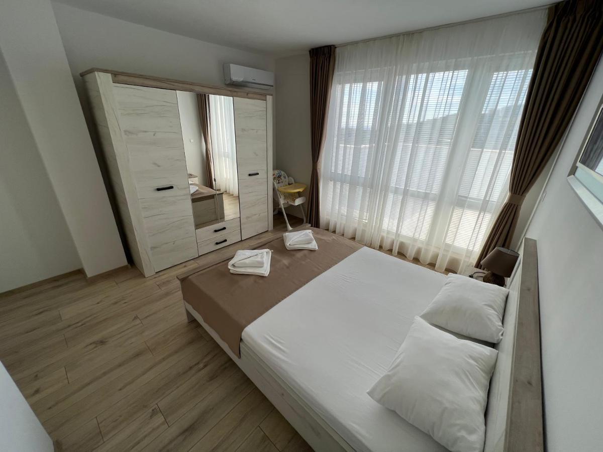 Appartamento Sea Тerrace Aquamarine Golden Sands Esterno foto